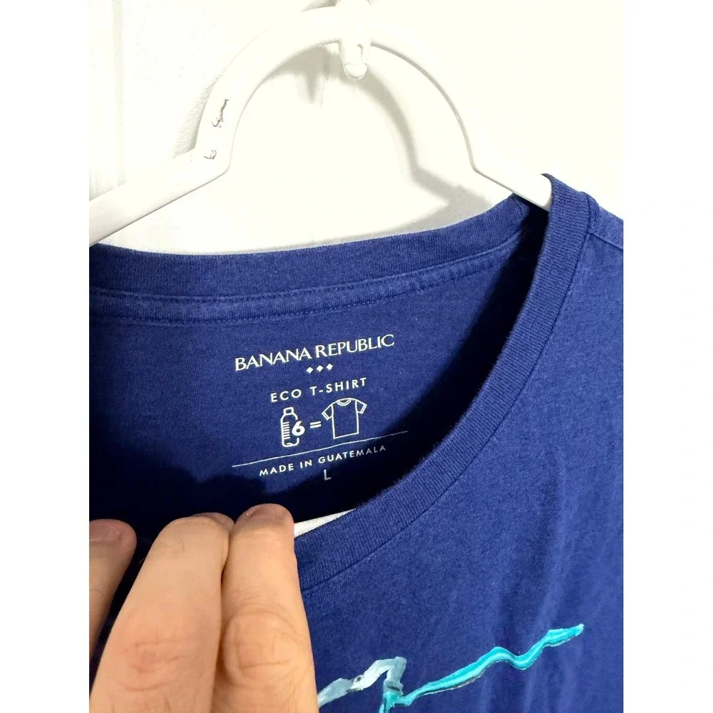 Banana Republic Graphic T-Shirt Mens Large Blue Bicycle Eco Tee Short Sleeve